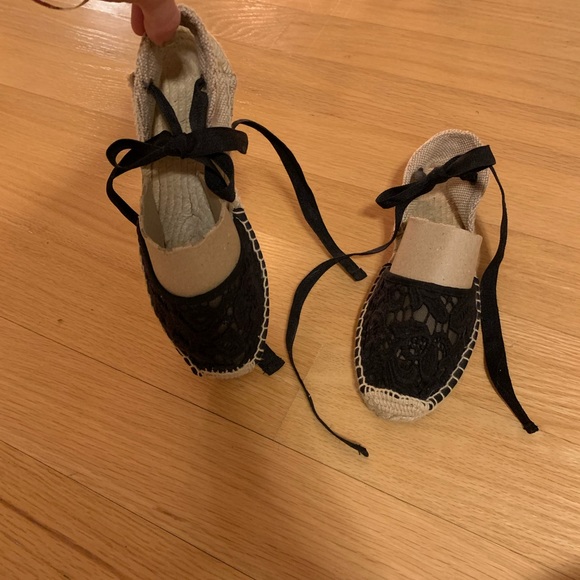 Soludos Lace-up Lace Sandals - Picture 5 of 5